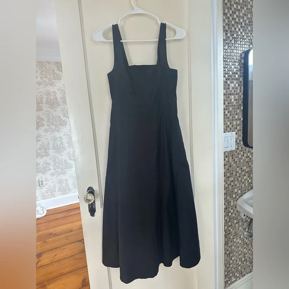Banana Republic Midi Dress - Picture 3 of 6